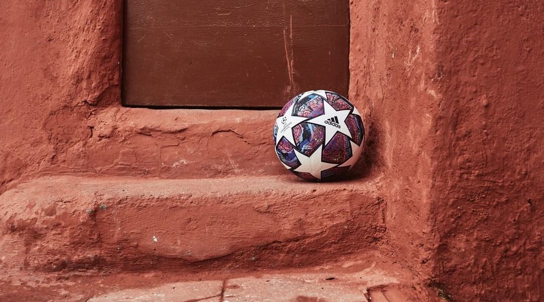 Adidas Finale Istanbul. Piłka na najważniejsze mecze