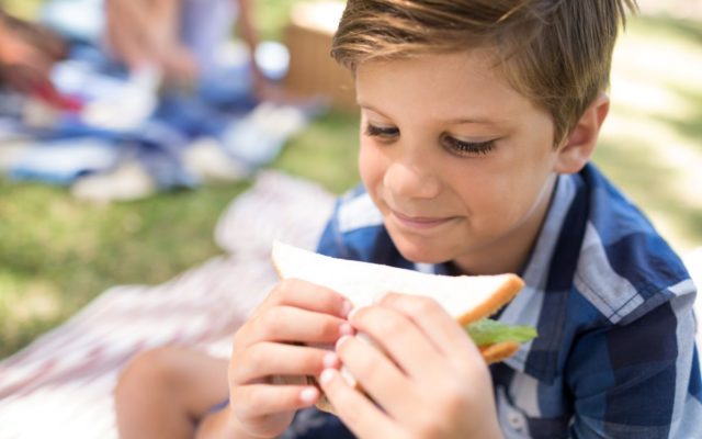 Zdrowe kanapki dla młodych piłkarzy – 10 szybkich i pożywnych inspiracji